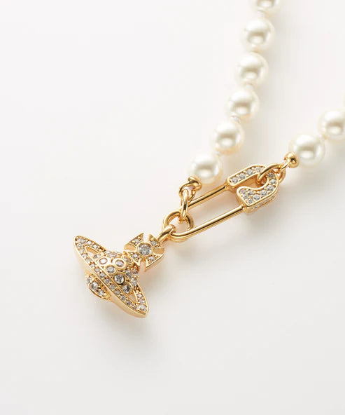 LUCRECE PEARL ネックレス