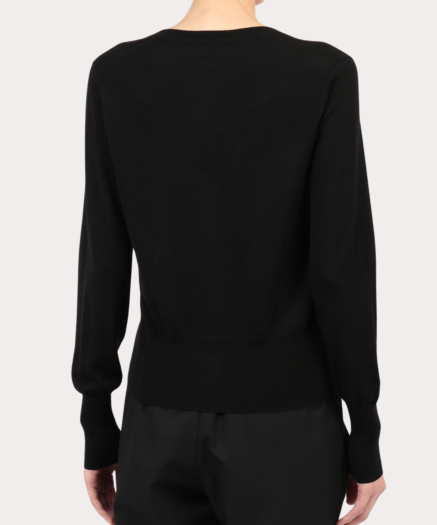 ヴィヴィアン　黒　カーディガン　長袖　3 ラウンドネック ヴィヴィアン 黒 カーディガン 長袖 3 ラウンドネック Vivienne