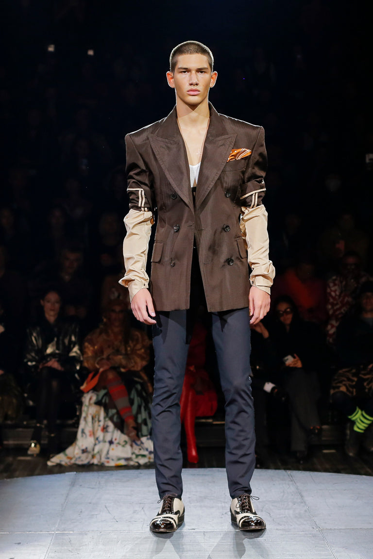 VIVIENNE WESTWOOD SPRING-SUMMER 2023 CATWALK ｜【公式通販