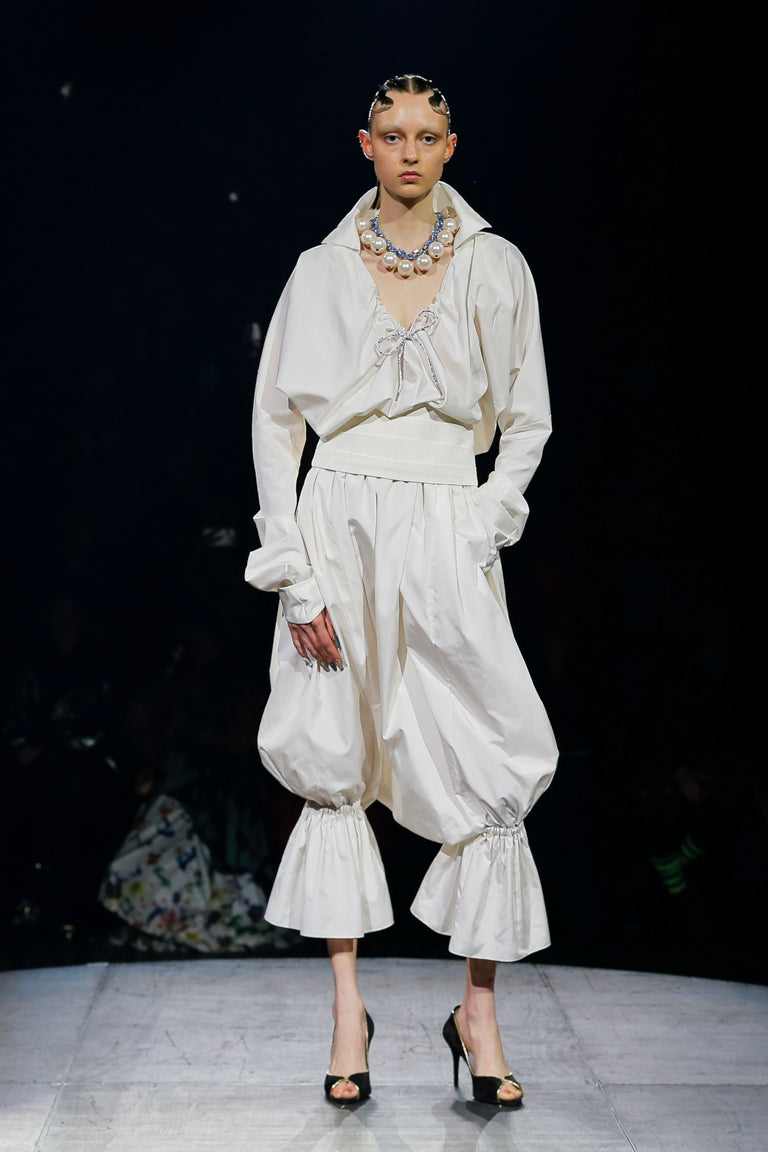 VIVIENNE WESTWOOD SPRING-SUMMER 2023 CATWALK ｜【公式通販