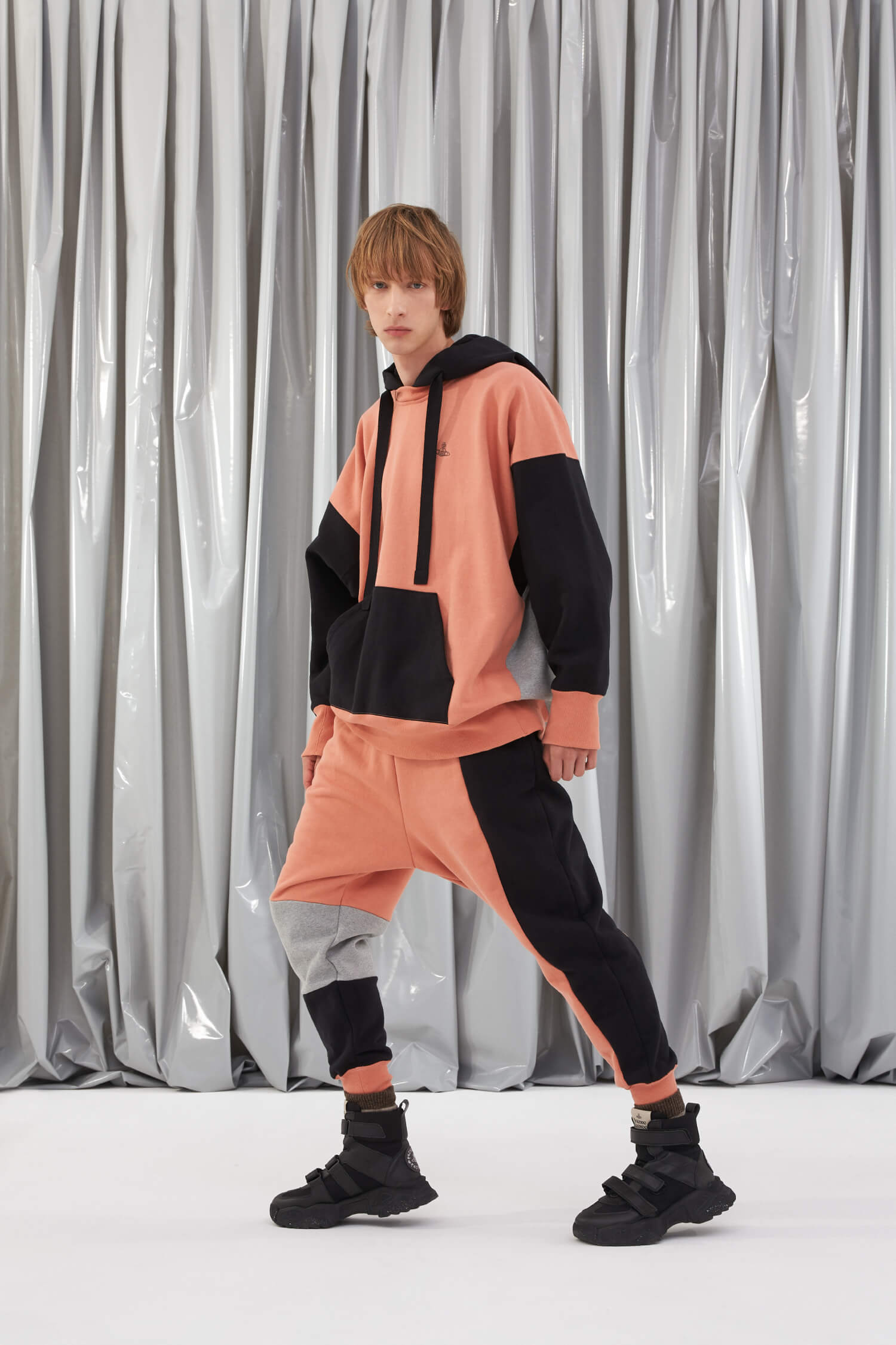 VIVIENNE WESTWOOD MAN SPRING/SUMMER 22 LOOKBOOK