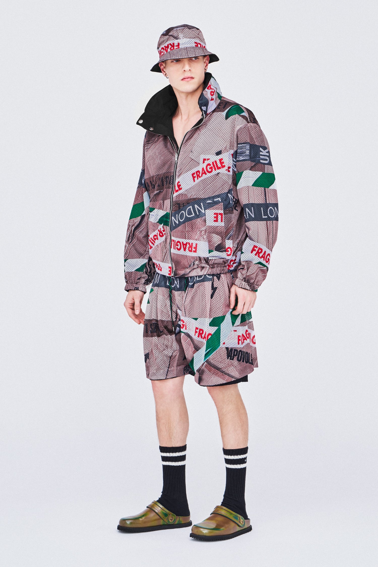 M*A様 【希少・美品】VivienneWestwoodヴィヴィアン・ウエストウ ちゃんみなが着用する、2023年秋冬コレクションのWITTGENSTEIN
