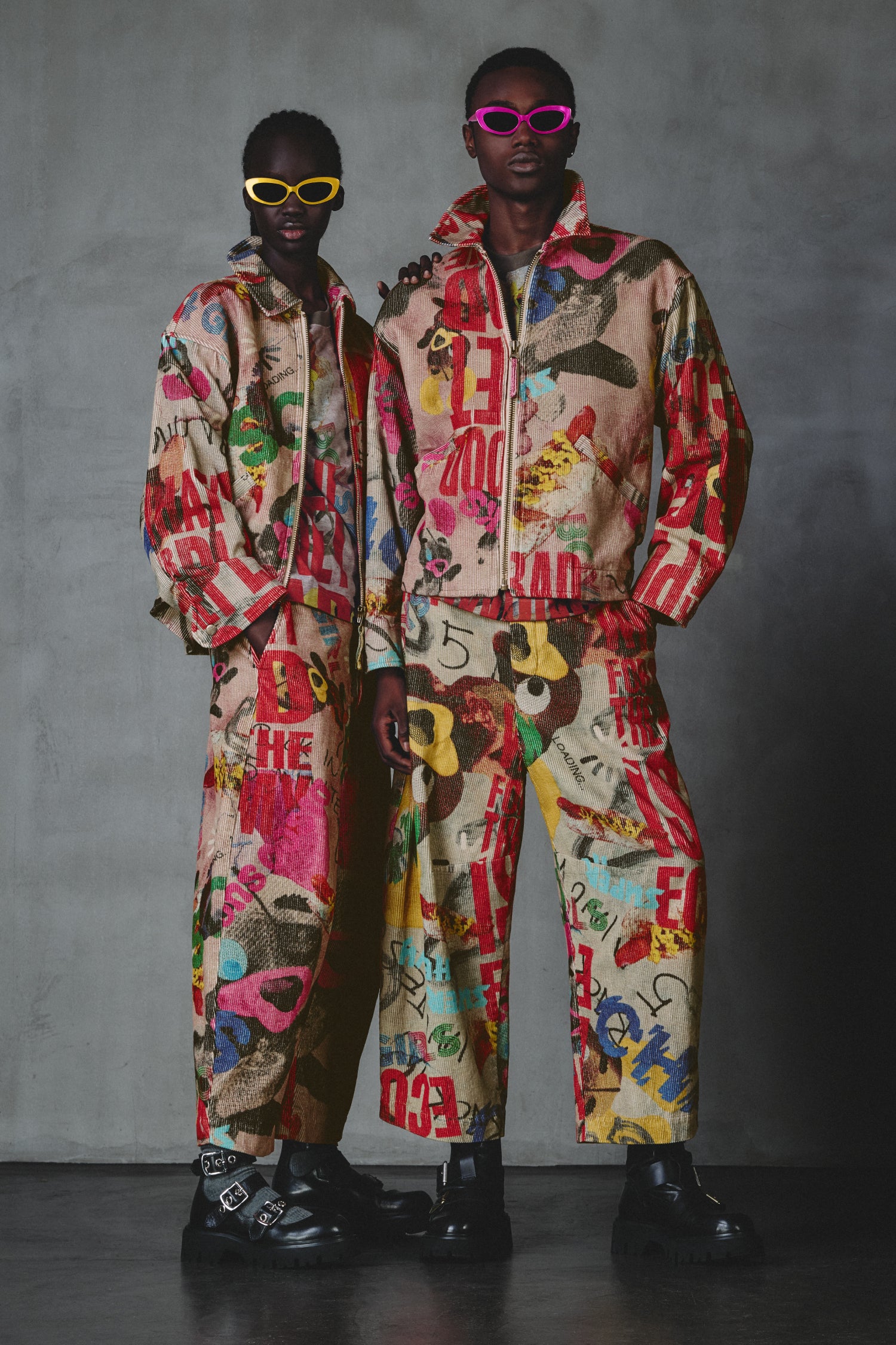 ✨美品✨Vivienne Westwood Man 傘 総柄 ブラック レッド 5195GmwkjhL.jpg_BO30,255,255,