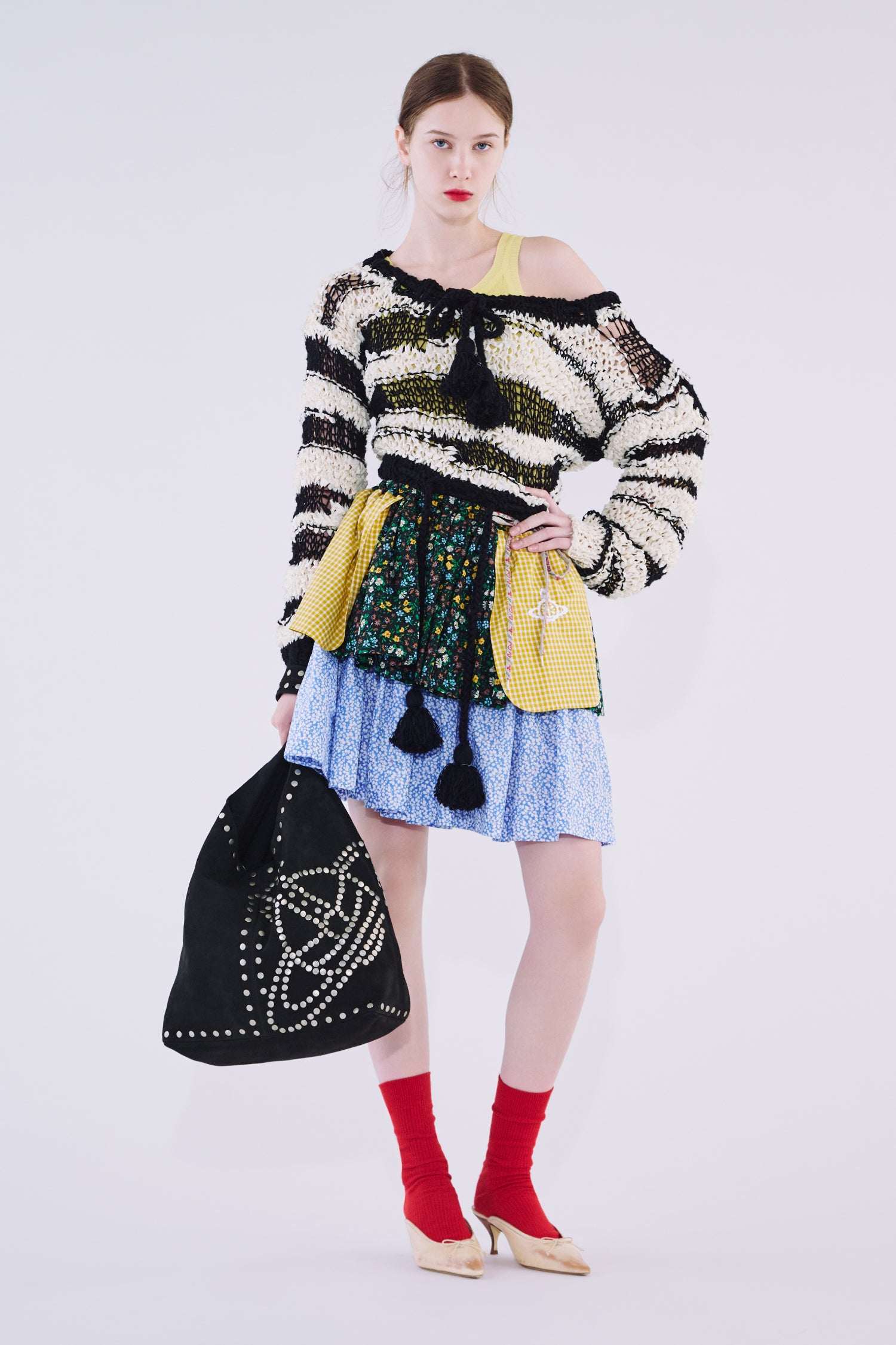 ♡VIVIENNE WESTWOOD ♡バルーンスカートリボン付き♡ VIVIENNE WESTWOOD RED LABEL SPRING/SUMMER 26 LOOKBOOK