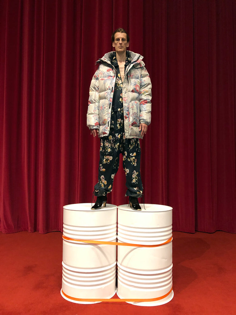 VIVIENNE WESTWOOD AUTUMN-WINTER 2019/20 CAMPAIGN ｜ヴィヴィアン