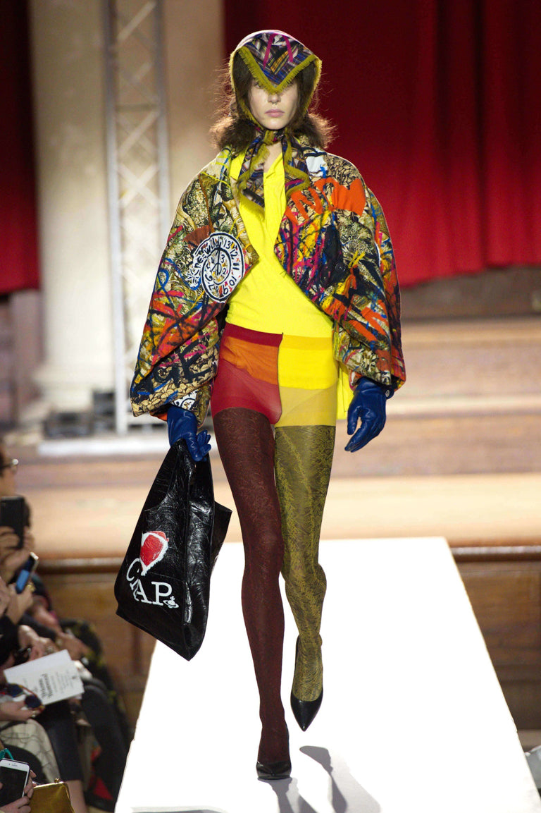 VIVIENNE WESTWOOD AUTUMN-WINTER 2019/20 CATWALK ｜【公式通販