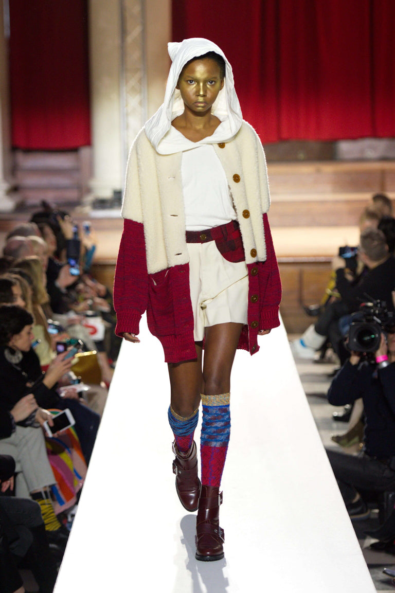 VIVIENNE WESTWOOD AUTUMN-WINTER 2019/20 CATWALK ｜ヴィヴィアン