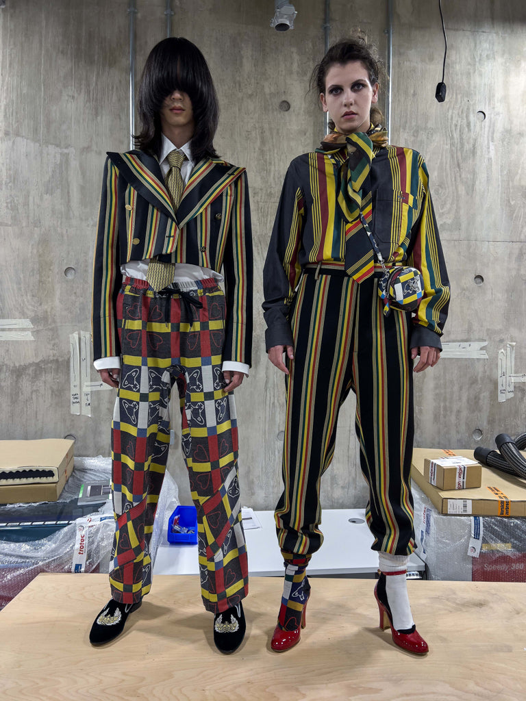 VIVIENNE WESTWOOD AUTUMN-WINTER 2022/23 CAMPAIGN ｜ヴィヴィアン