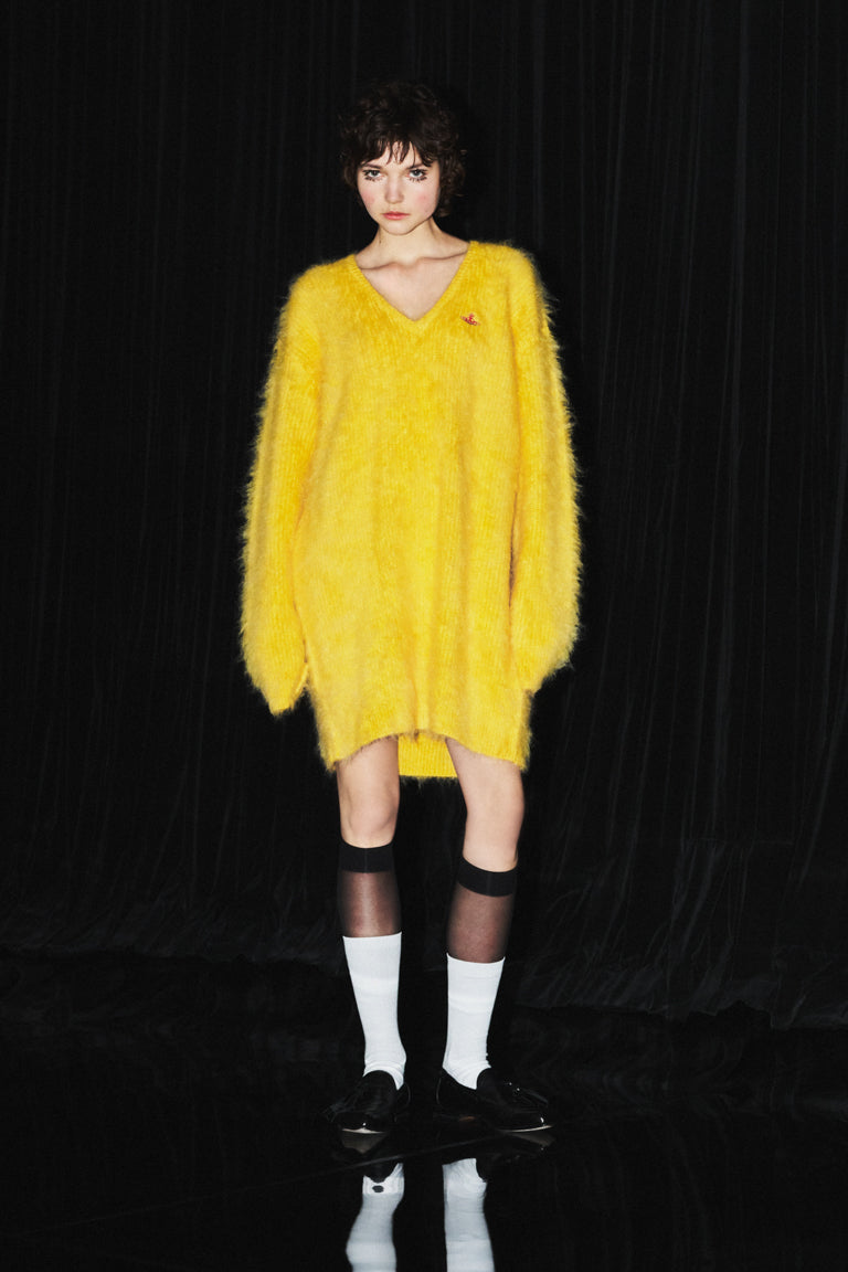 VIVIENNE WESTWOOD RED LABEL AUTUMN-WINTER 24/25 LOOKBOOK