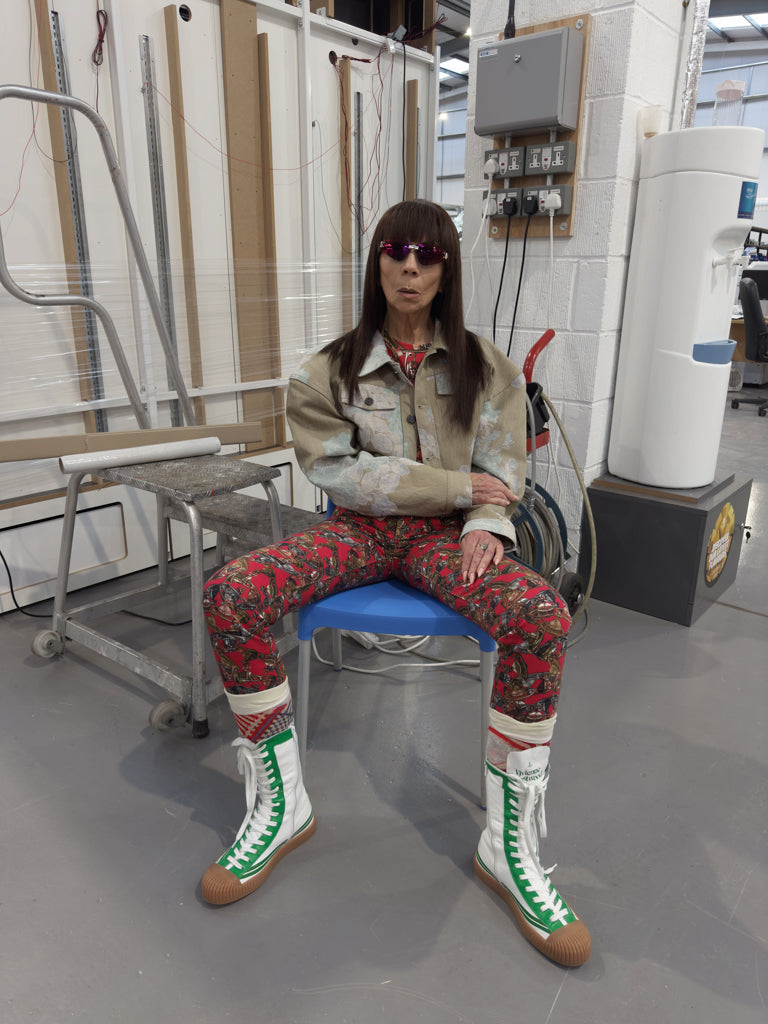 VIVIENNE WESTWOOD SPRING-SUMMER 2024 CAMPAIGN ｜ヴィヴィアン