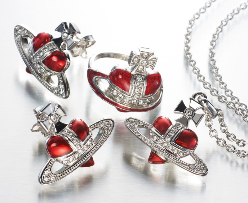 Vivienne Westwood “HOLIDAY JEWELLERY” 11.19 (Sat) New Arrival